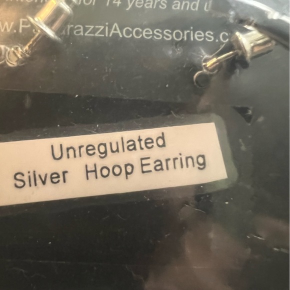 (2)Inclined To Entwine earrings + (2) more paparazzi pieces all NWT - Picture 12 of 14